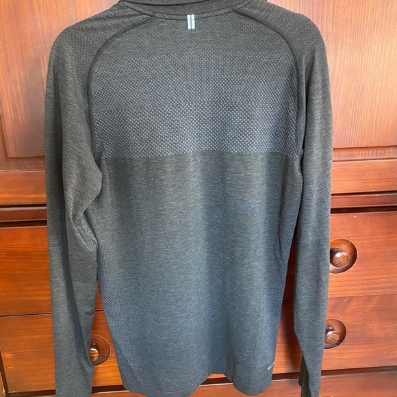 Nike Jacket - Picture 2 of 3